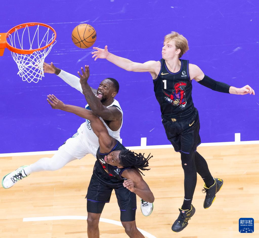 猛龙队全队合力击败魔术队取得连胜