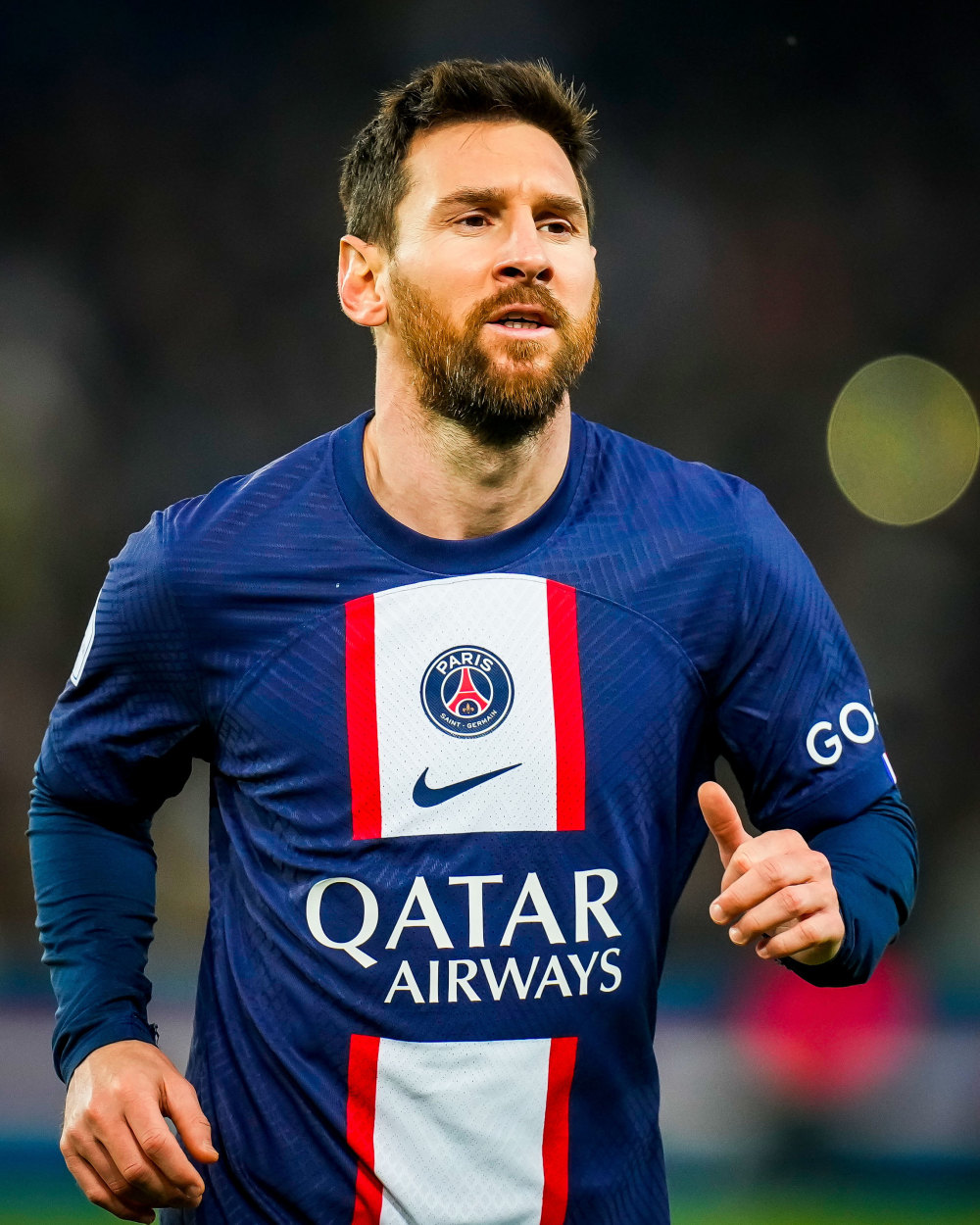 梅西三叉戟展现威力，巴萨完胜对手取得胜利