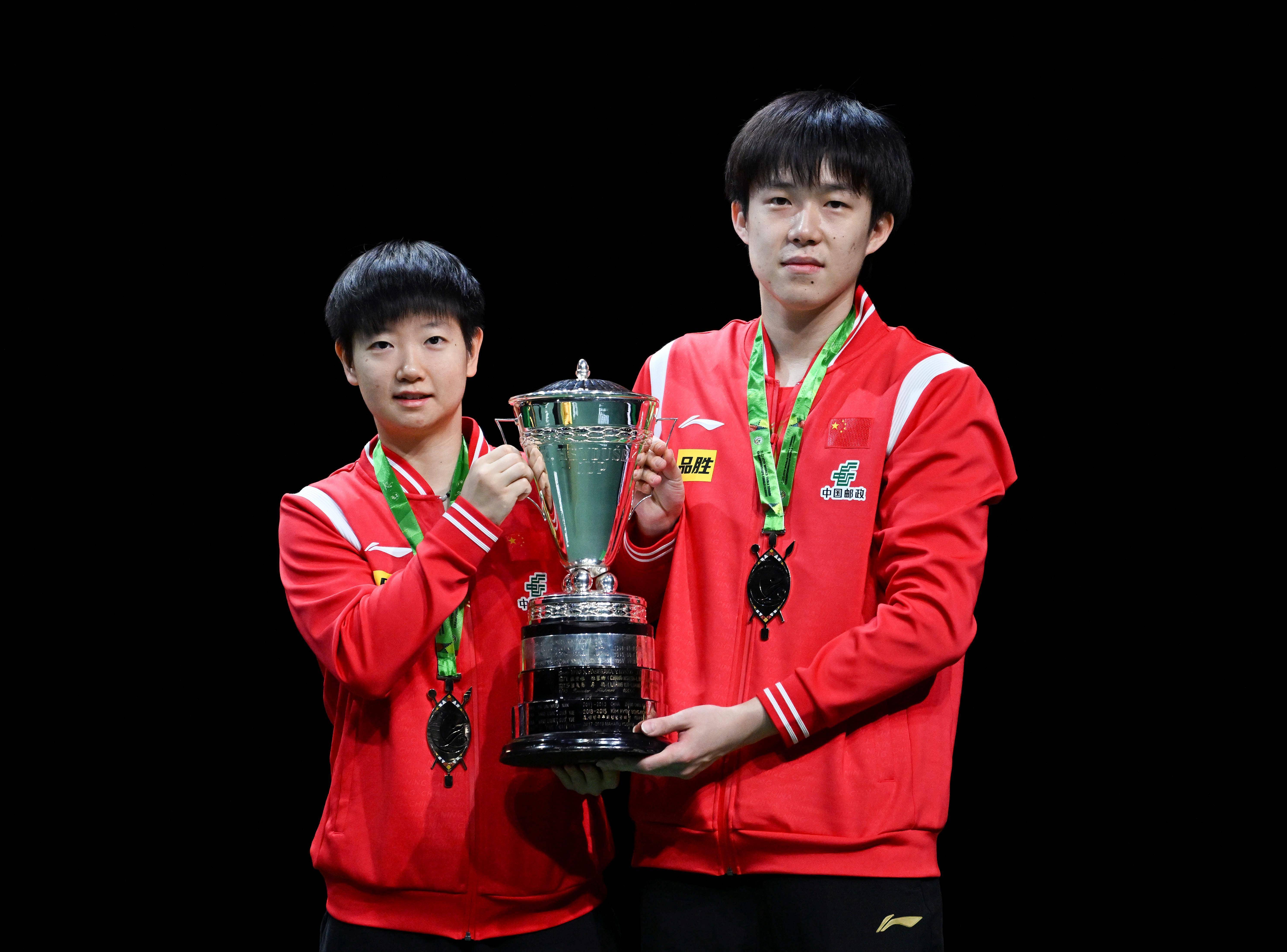 中国代表团强势出击,力夺冠军 中国代表团强势出击,力夺冠军