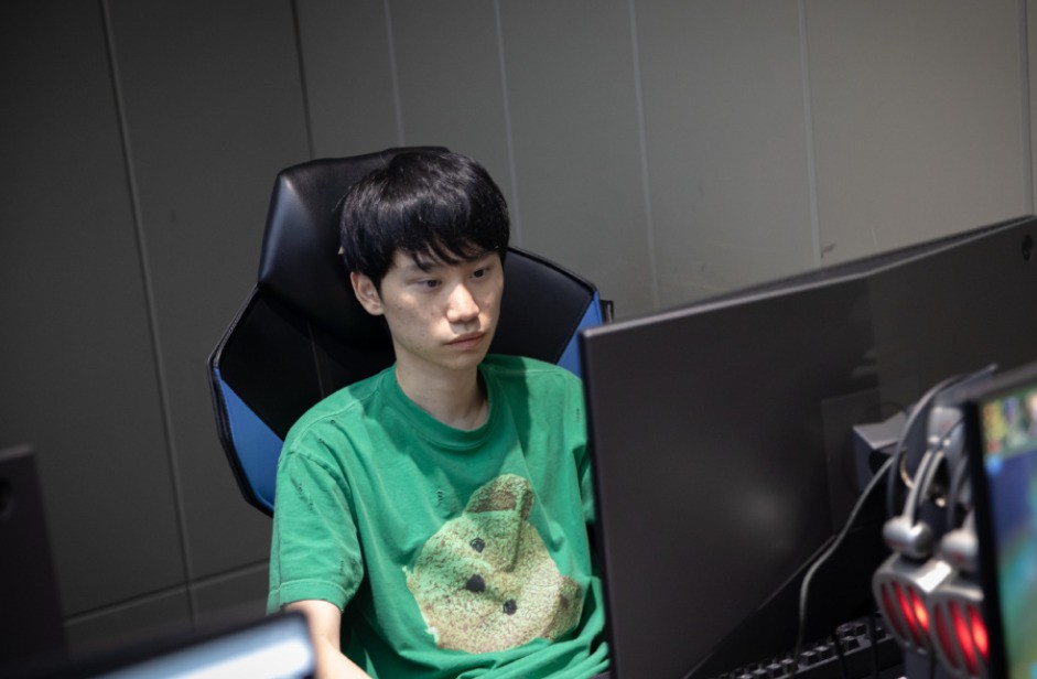 Doinb新星势不可挡表现惊艳,湖人未来可期! Doinb新星势不可挡表现惊艳,湖人未来可期!